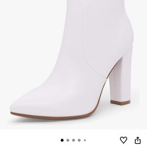 Elegant White Ankle Boots